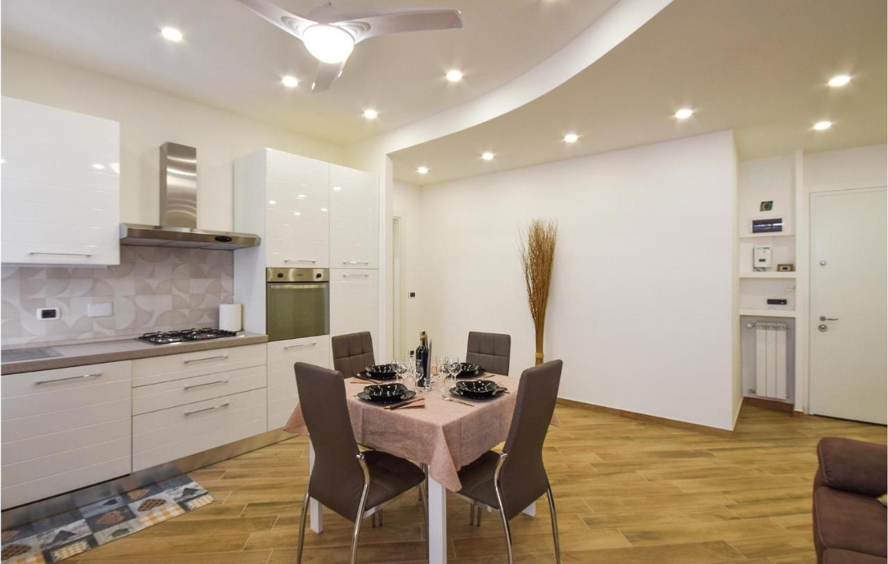 Appartamento Amazing In With Kitchen